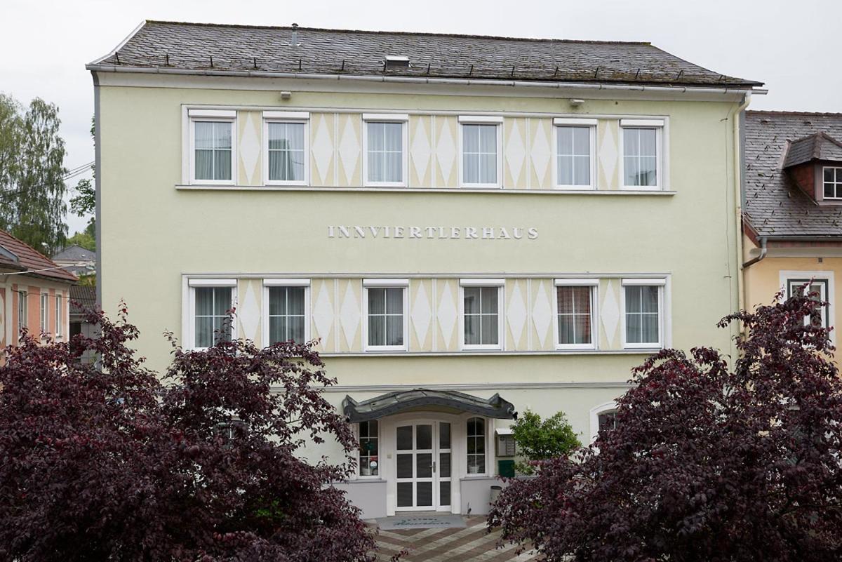 Gasthof Hametner Mit Innviertlerhof Mit Direktem Zugang Zur Therme Mediterrana Durch Unseren Garten! Bad Hall Kültér fotó