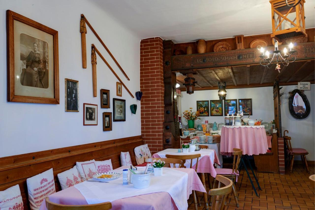 Gasthof Hametner Mit Innviertlerhof Mit Direktem Zugang Zur Therme Mediterrana Durch Unseren Garten! Bad Hall Kültér fotó